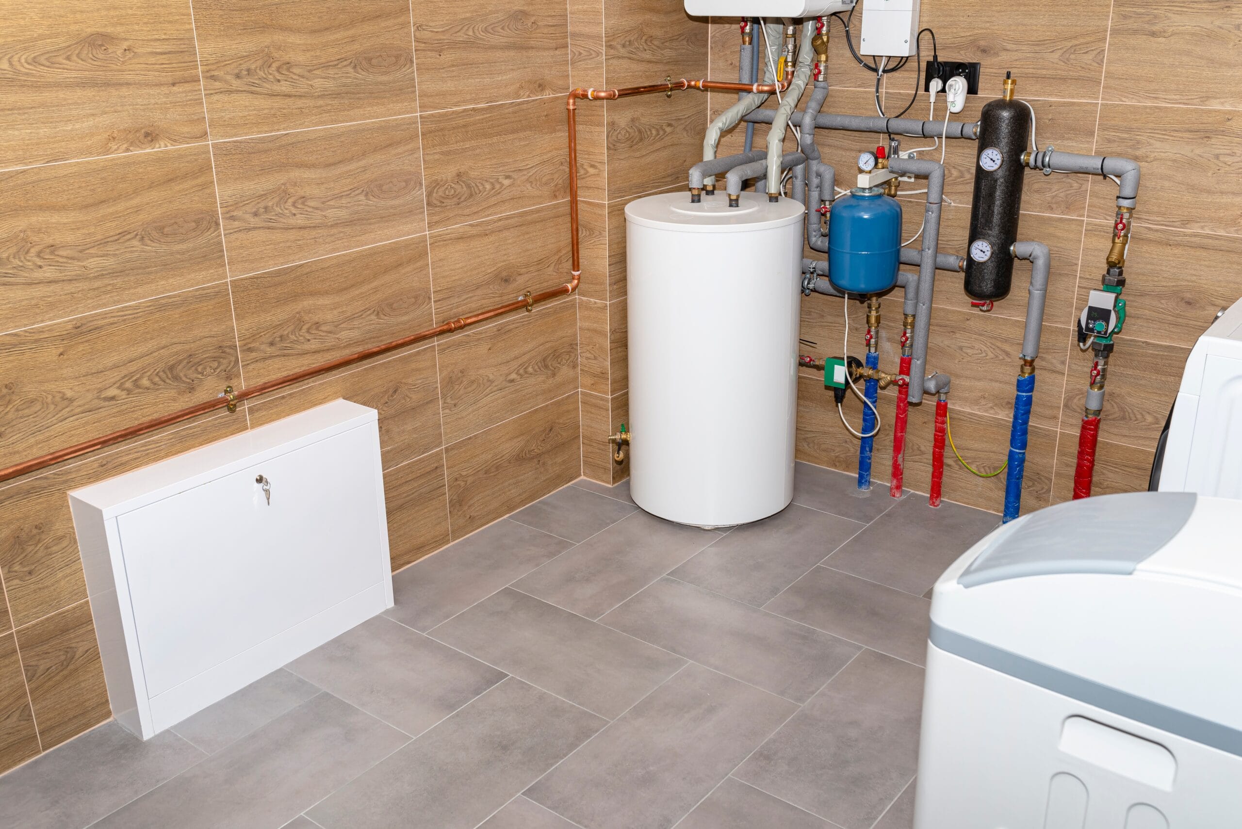 Professional water heater installation in Daly City